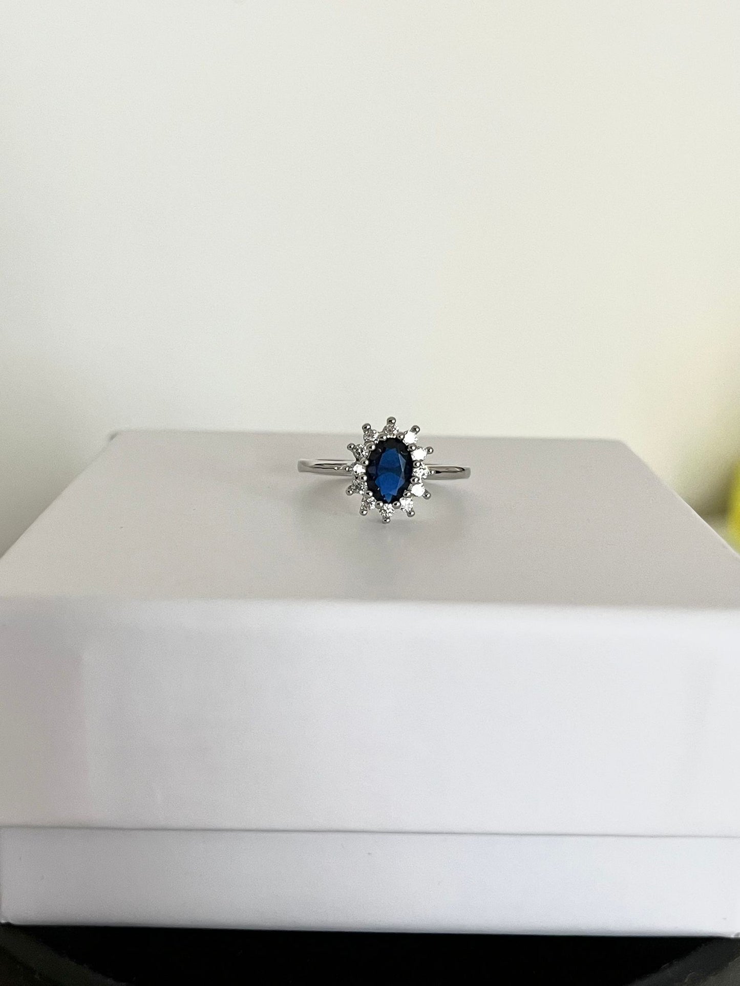 Anello Kate blu